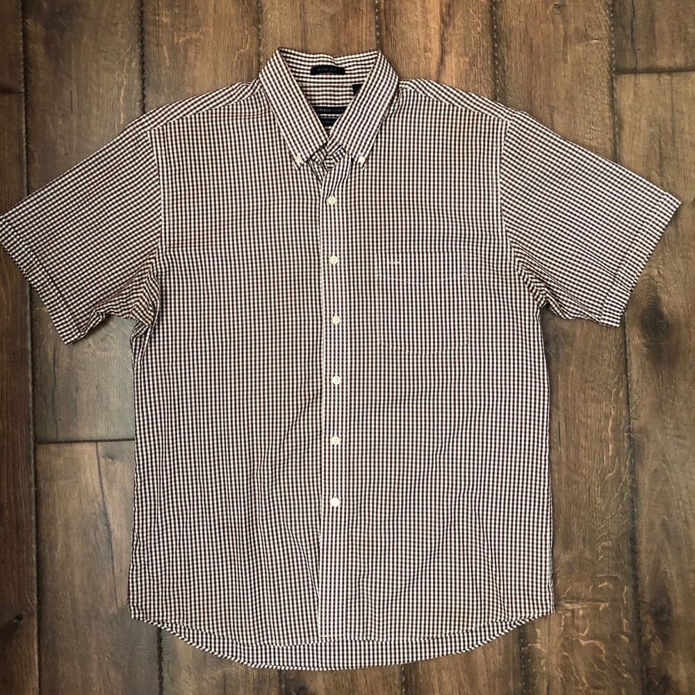 Van Heusen pattern Short sleeve button down